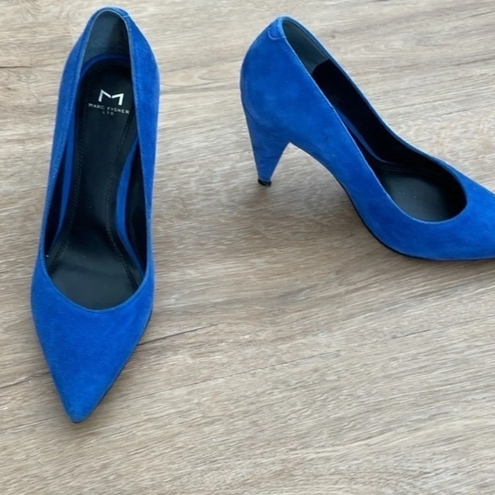 Marc Fisher Pumps - Picture 2 of 4